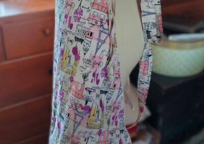 reverse paris harvesting apron side