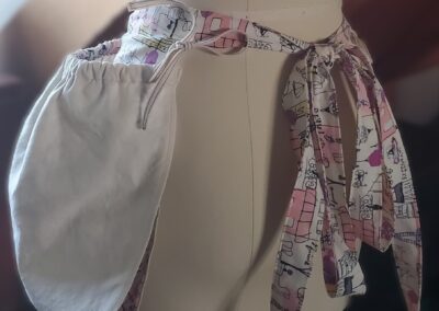 reverse paris gathered harvesting apron side