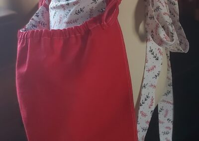 reversed white gathered harvesting apron side