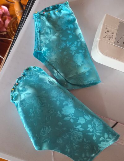 pauper dress sleeve assembly