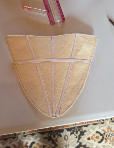 short stomacher back