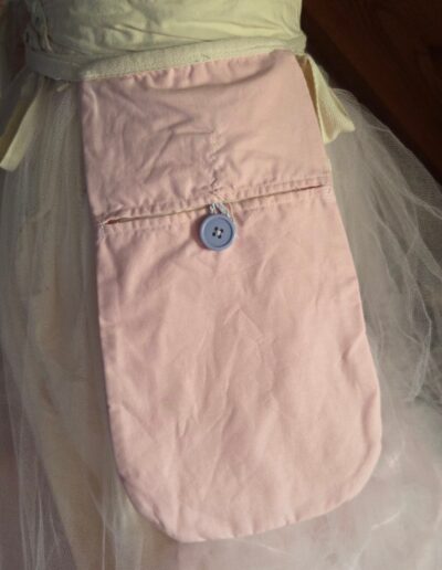18th century pocket closeup