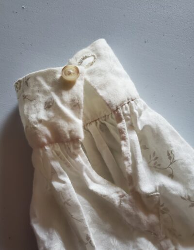18th century men's shirt sleeve cuff