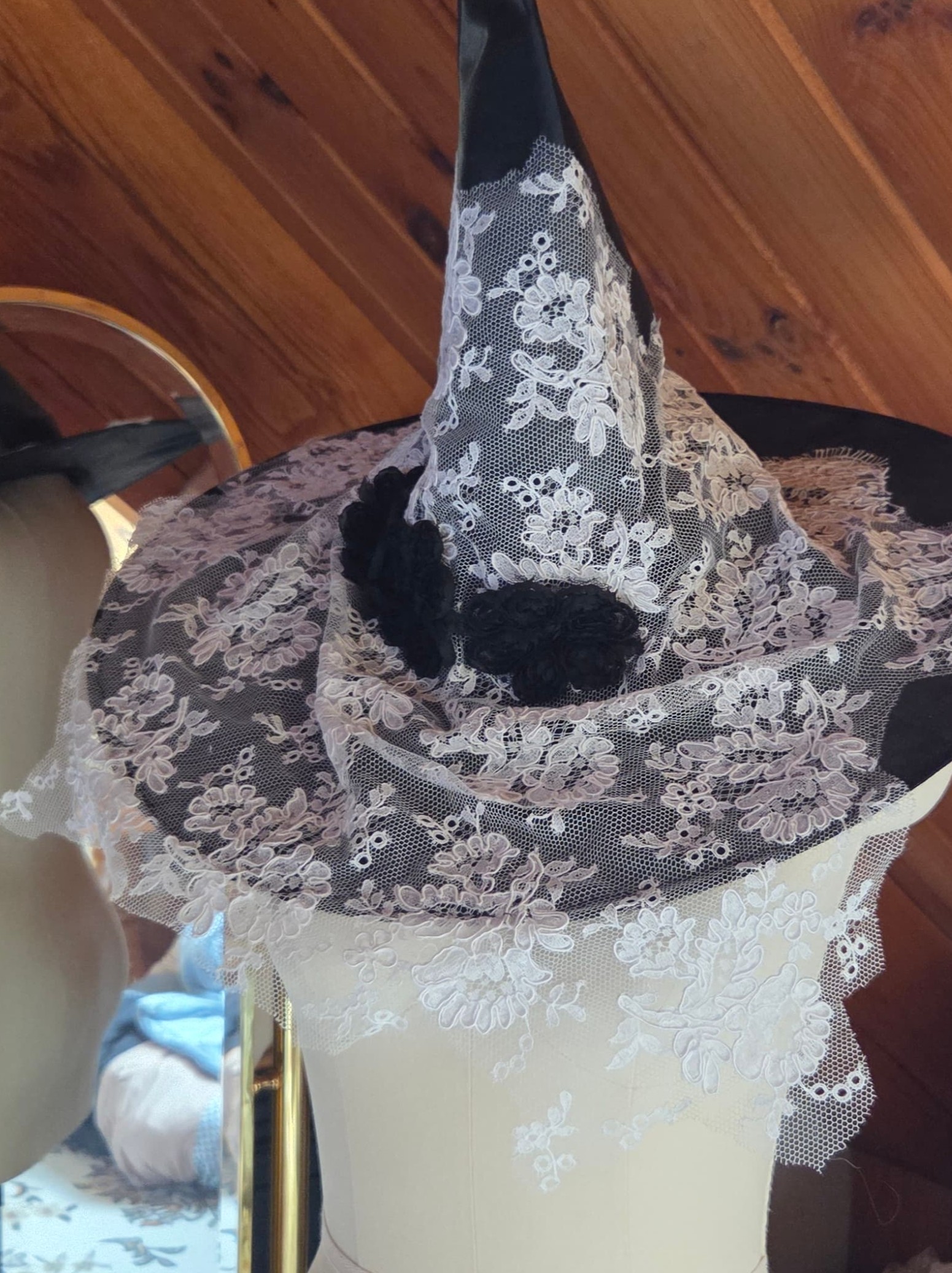 witches hat with lace
