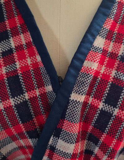 magic bed jacket closure