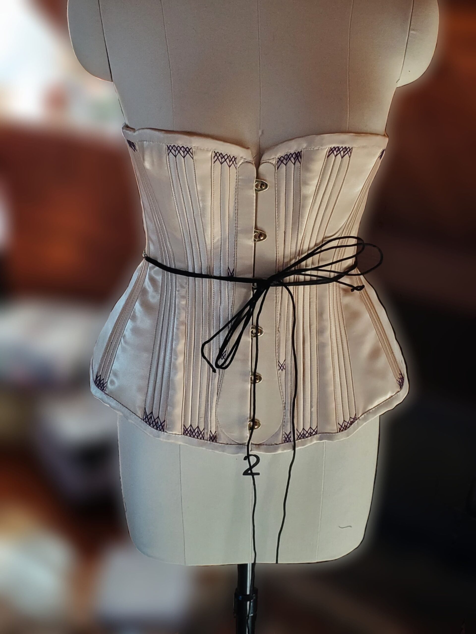 An 1890s Corset: A Recreation