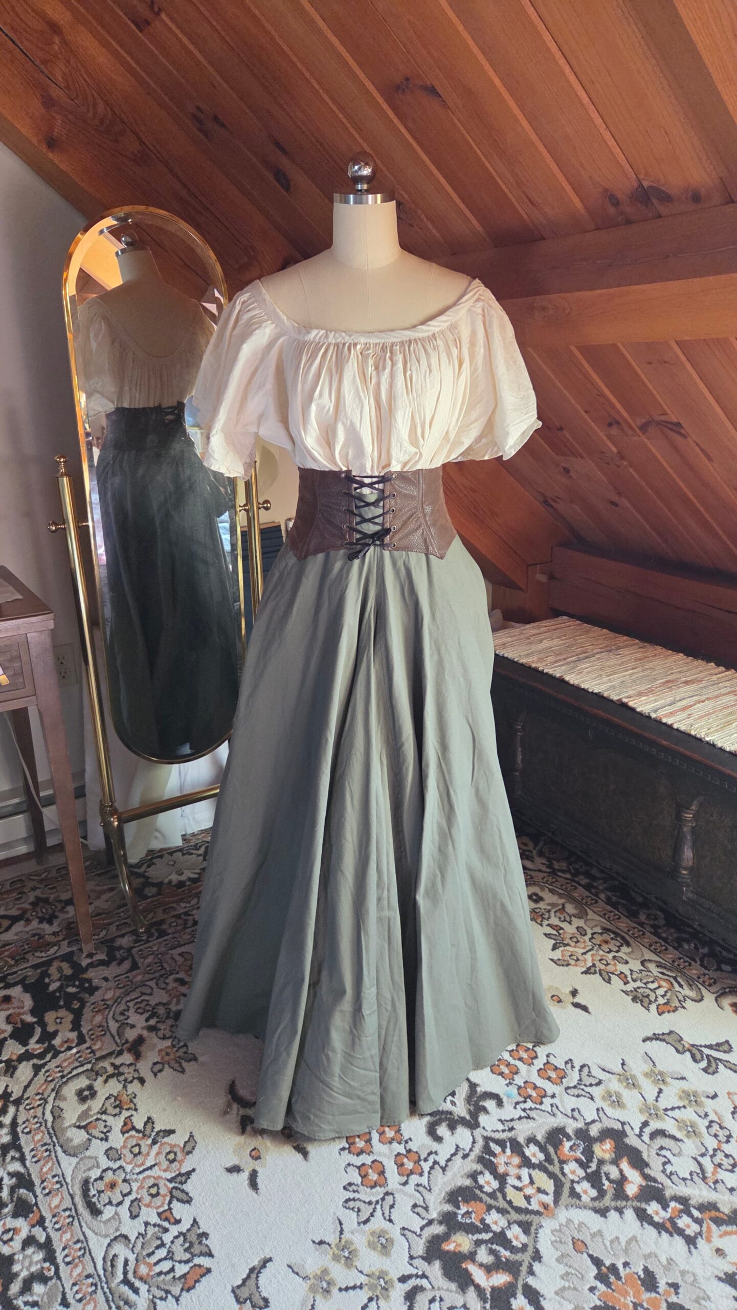 faux leather corset belt back closeup